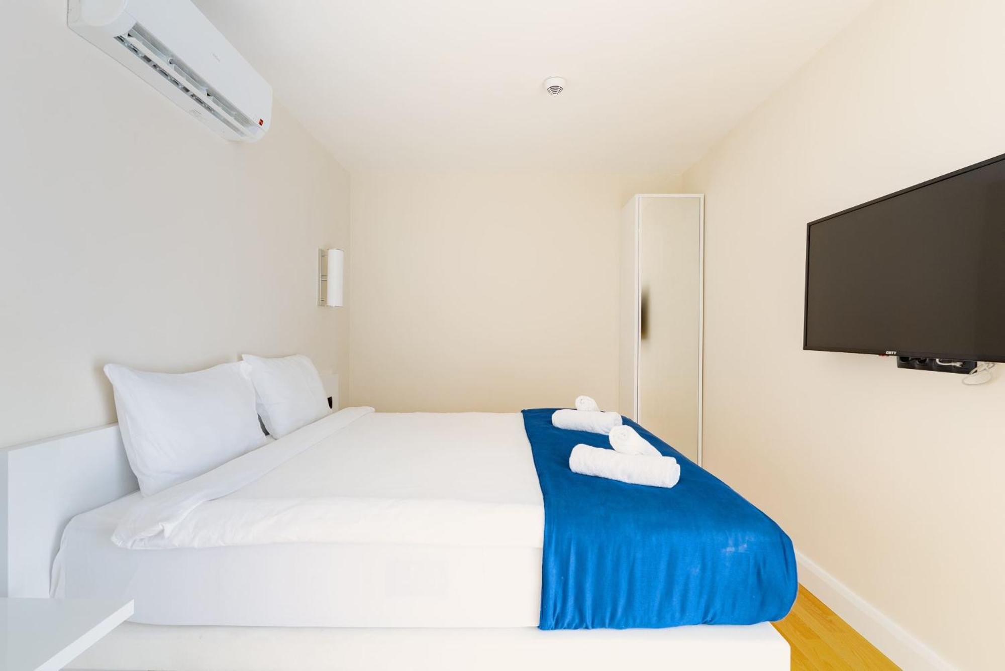 Elegance Sea View Aparthotel In Orbi City Батуми Екстериор снимка